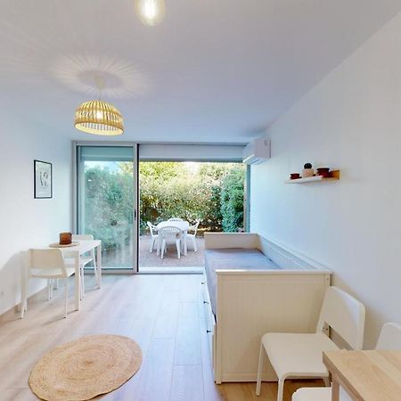 Appartement Magnifique rez de jardin 4 couchages à Agde Extérieur photo