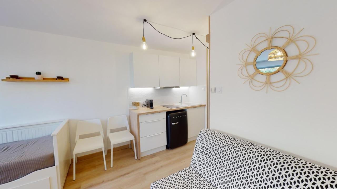 Appartement Magnifique rez de jardin 4 couchages à Agde Extérieur photo