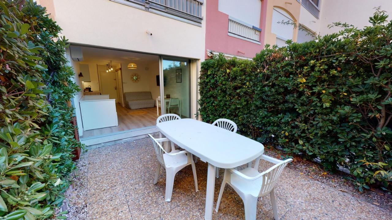 Appartement Magnifique rez de jardin 4 couchages à Agde Extérieur photo