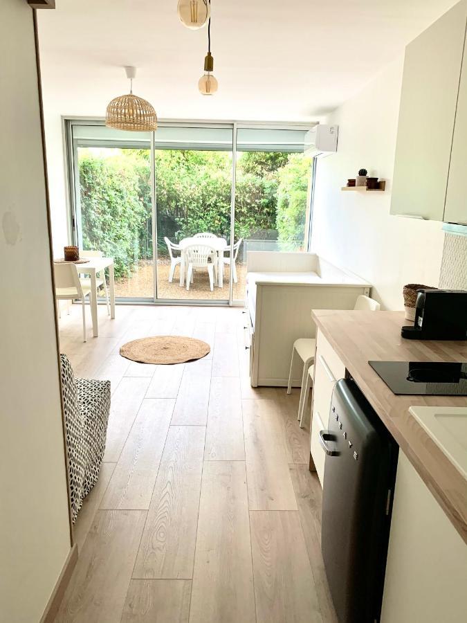 Appartement Magnifique rez de jardin 4 couchages à Agde Extérieur photo